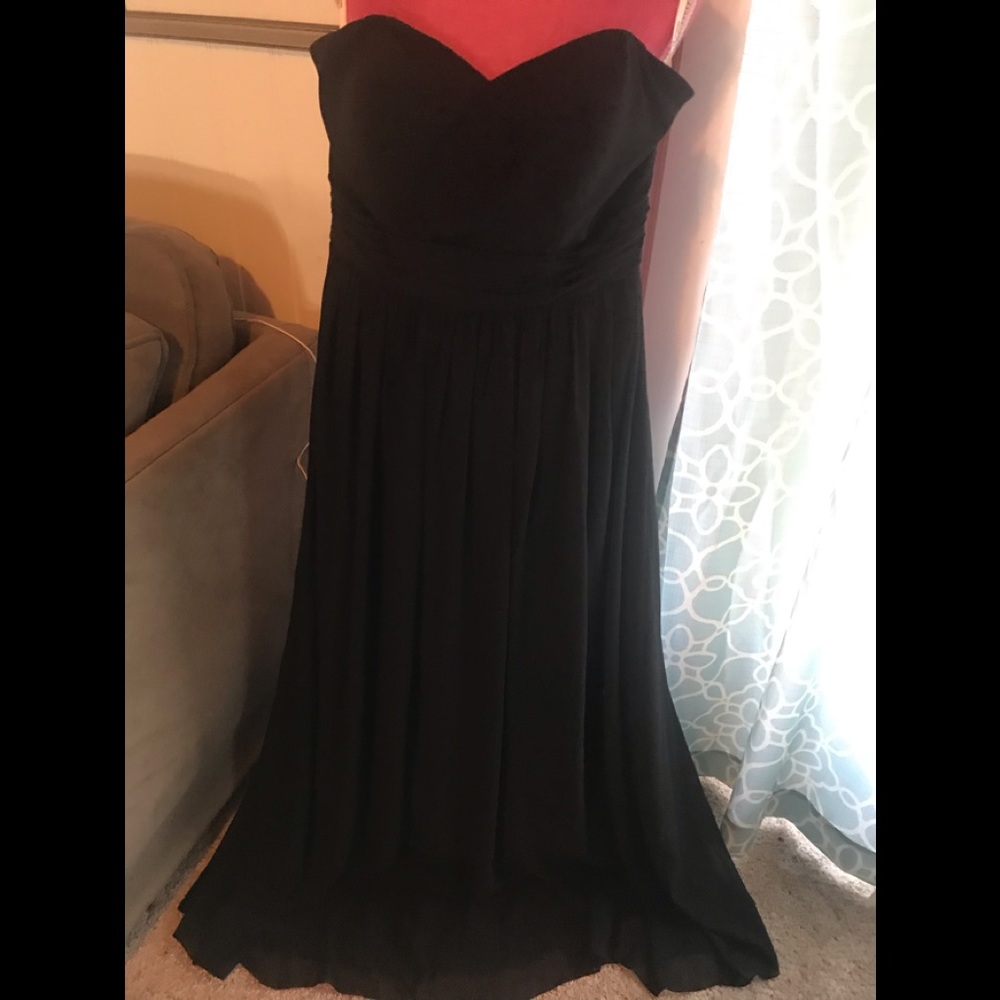 Long black formal gown